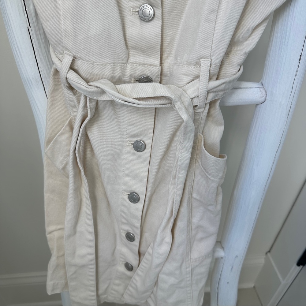 Habitual Cream Denim Sleeveless Buttoned Sundress Size Small - Picture 7 of 15